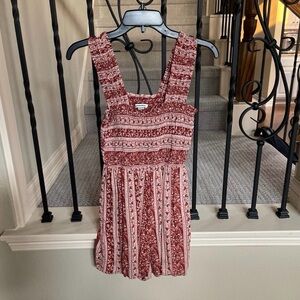 American eagle Red and White Patterned Sleeveless romper size XS
